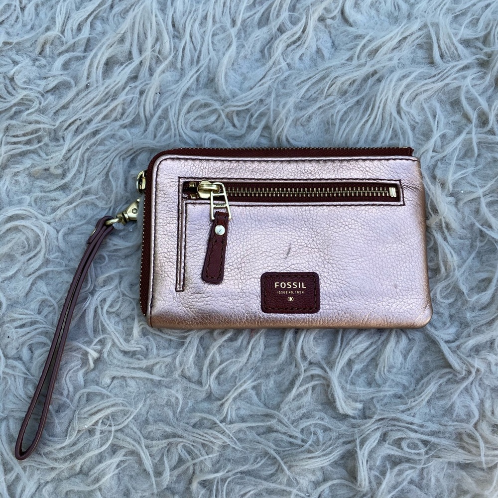 Fossil Wristlet